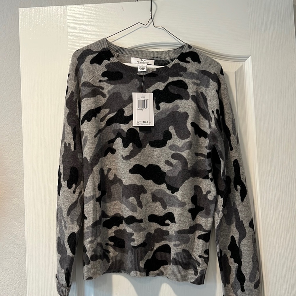 NWT cashmere crewneck camo sweater